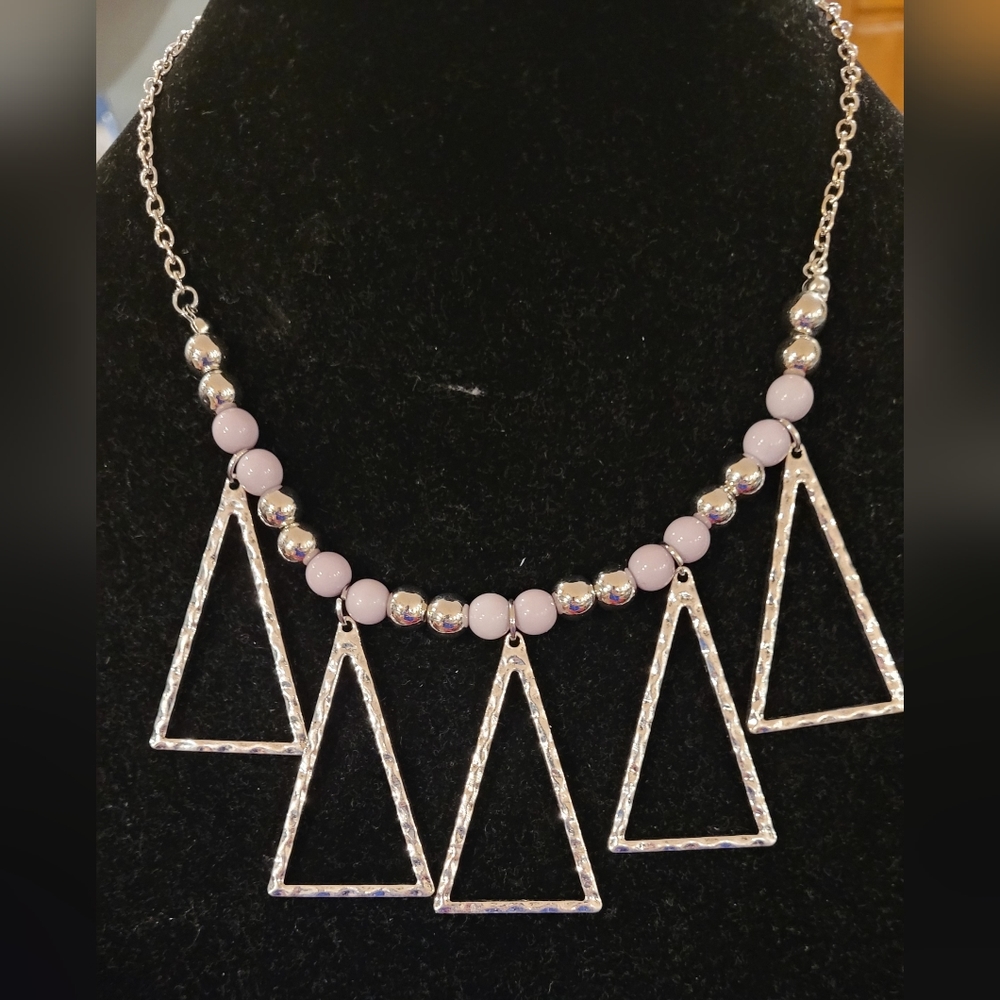 Paparazzi necklace and earring set.